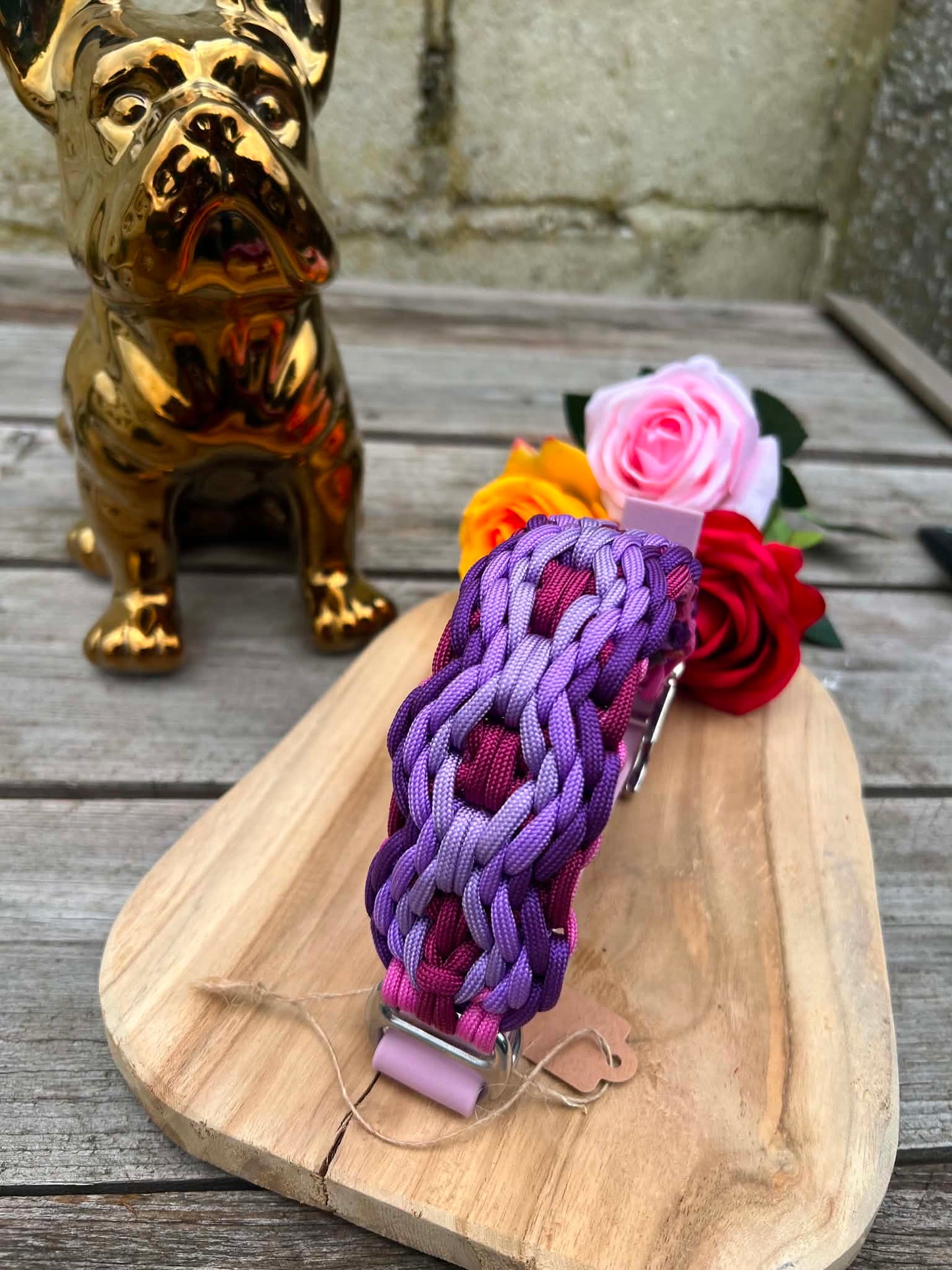 Collier de sport robuste en paracorde pour grand chien modèle BAO coloris violet et mauve