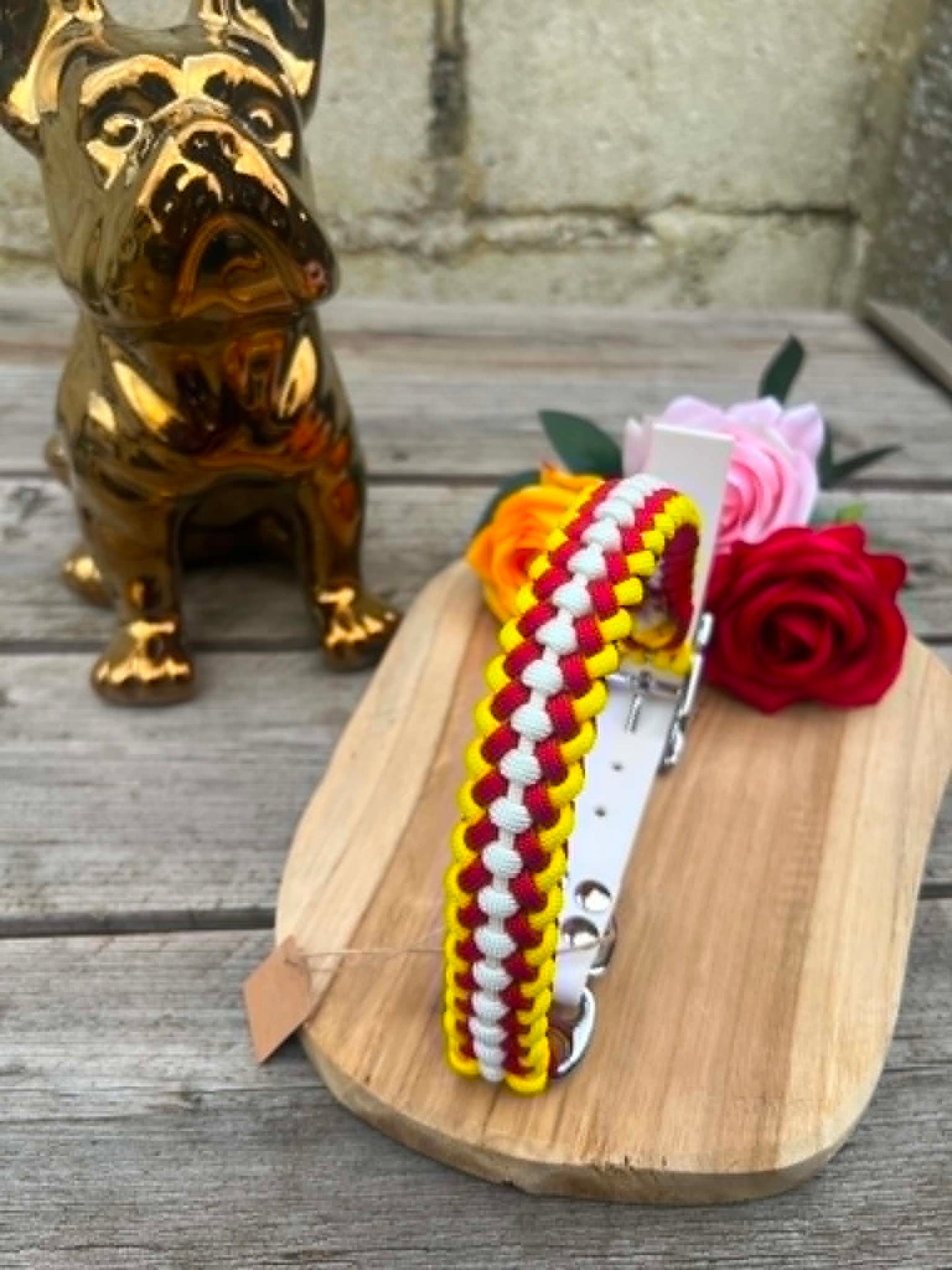 Collier sur mesure en paracorde fine modèle SLIM tressage rouge et jaune vif