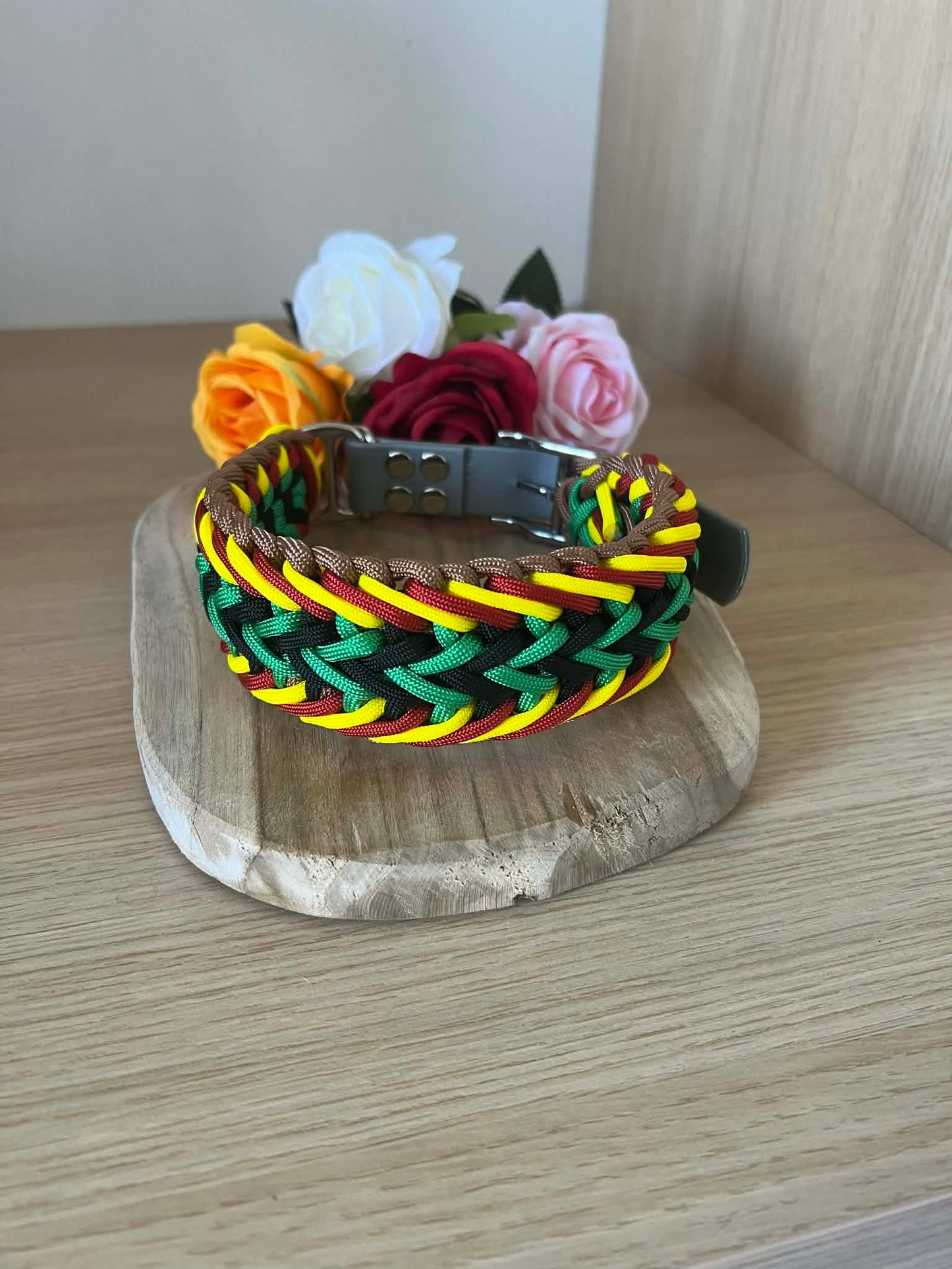 collier pour chien rasta en paracorde coloré