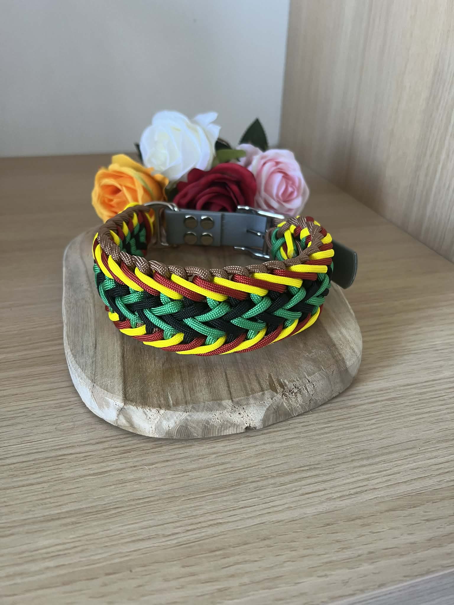 collier pour chien rasta en paracorde coloré