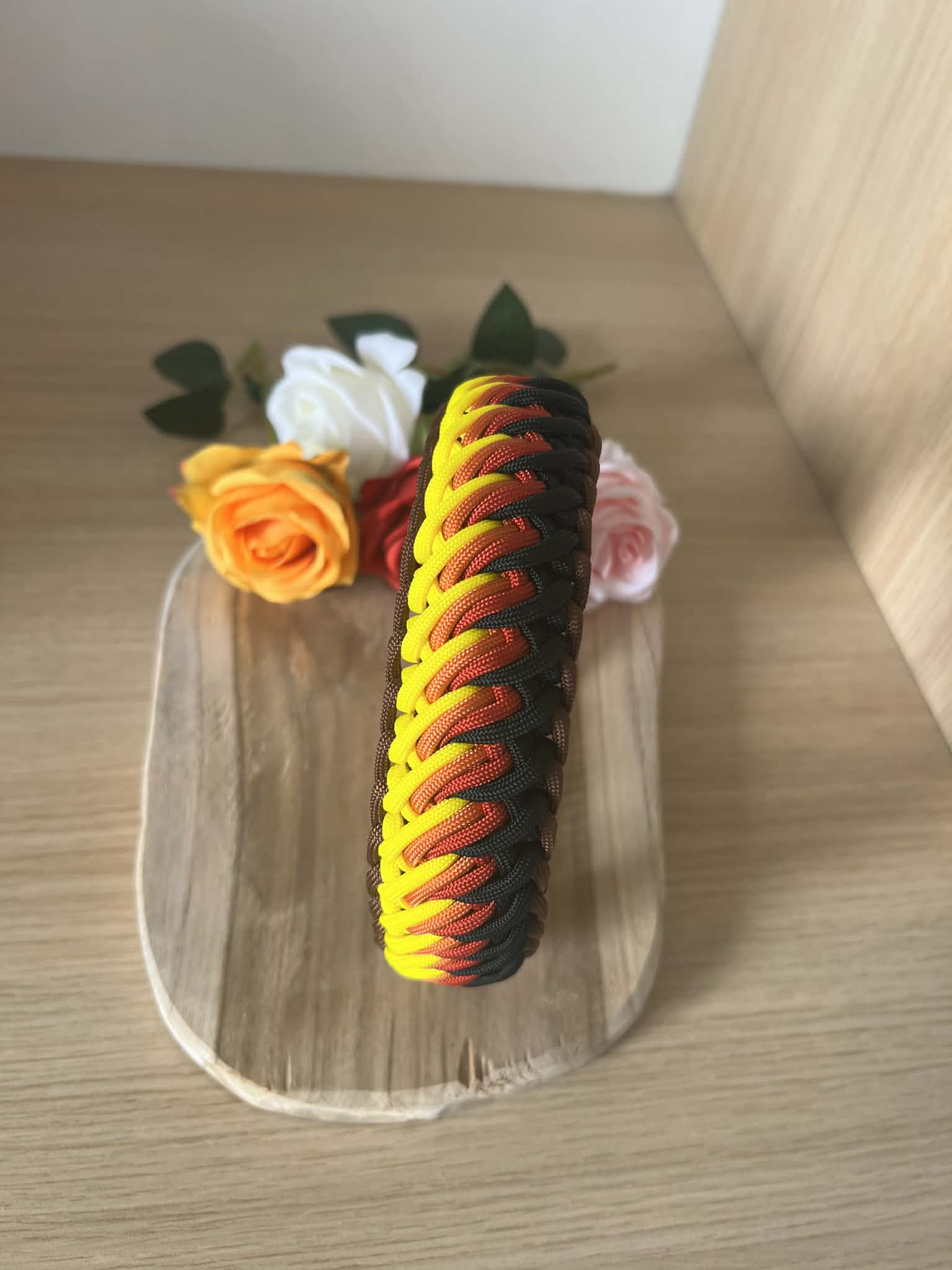 Collier en paracorde pour chien Flamme Sauvage fait main solide