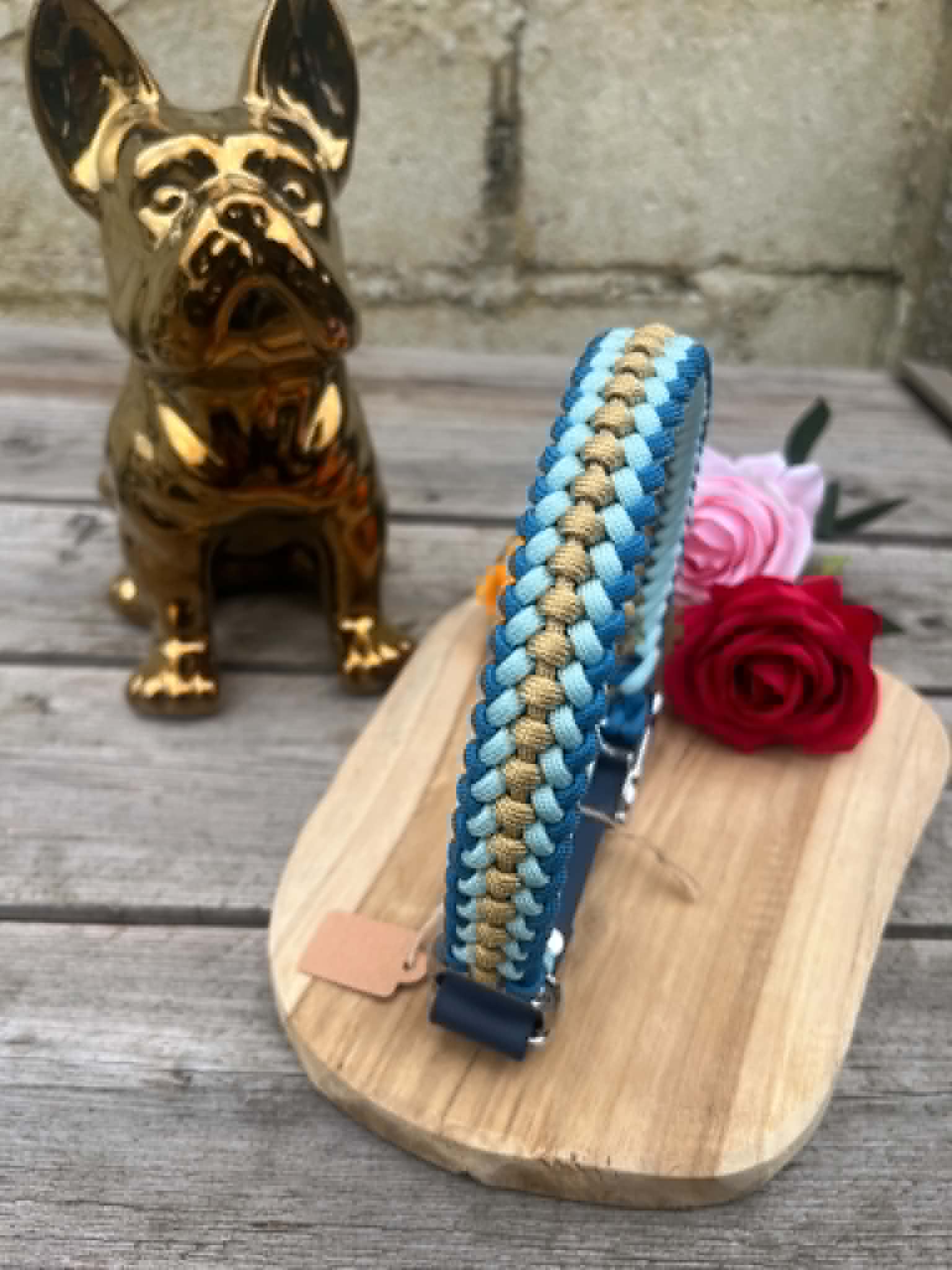Collier fin en paracorde pour chien modèle SLIM tressage bleu et or fait main - L'Atelier de Miyako